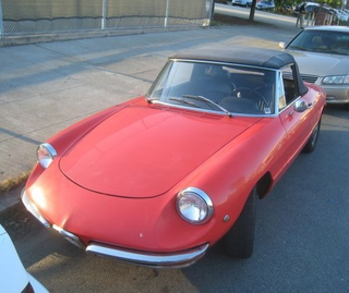 Illustration for article titled 1969 Alfa Romeo Spider Duetto